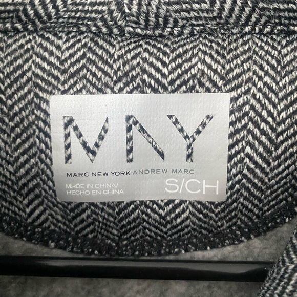 Marc New York Andrew Marc small women’s zipup - Picture 2 of 4
